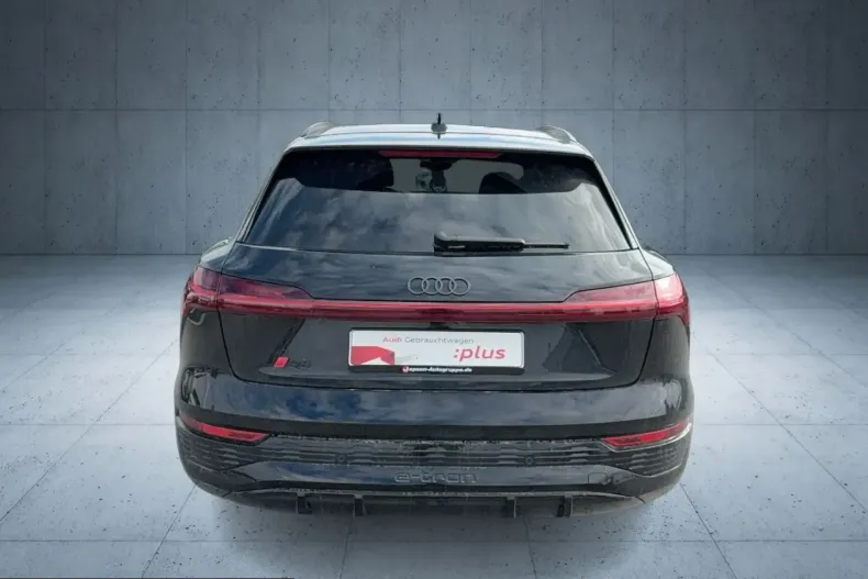 Audi Q8 e-tron din 2023 cu 55.493 km - oferta AUD215996 - foto 4