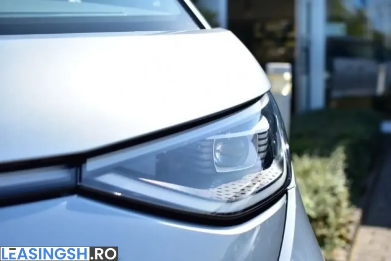 Volkswagen ID. Buzz din 2023 cu 48.144 km - oferta VOL215997 - foto 5