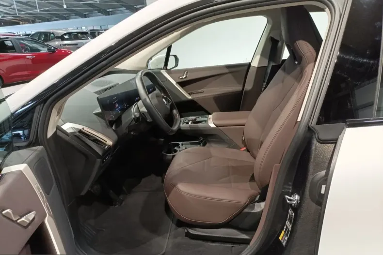 BMW iX din 2023 cu 38.159 km - oferta BMW215998 - foto 7