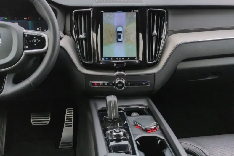 Volvo XC60 din 2022 cu 59.832 km - oferta VOL216002 - foto 10