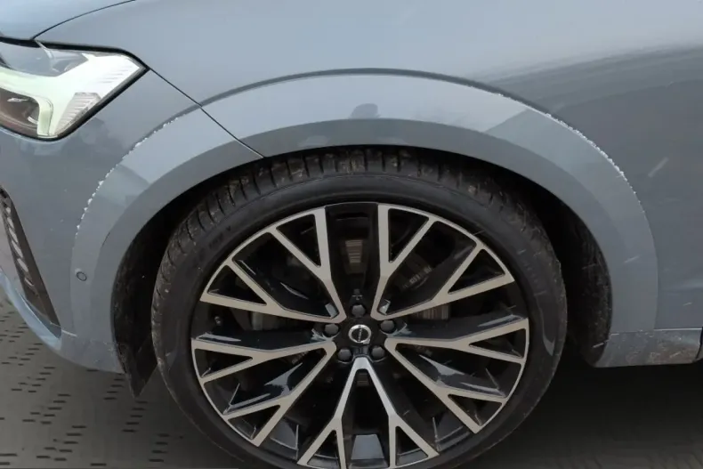 Volvo XC60 din 2022 cu 59.832 km - oferta VOL216002 - foto 15