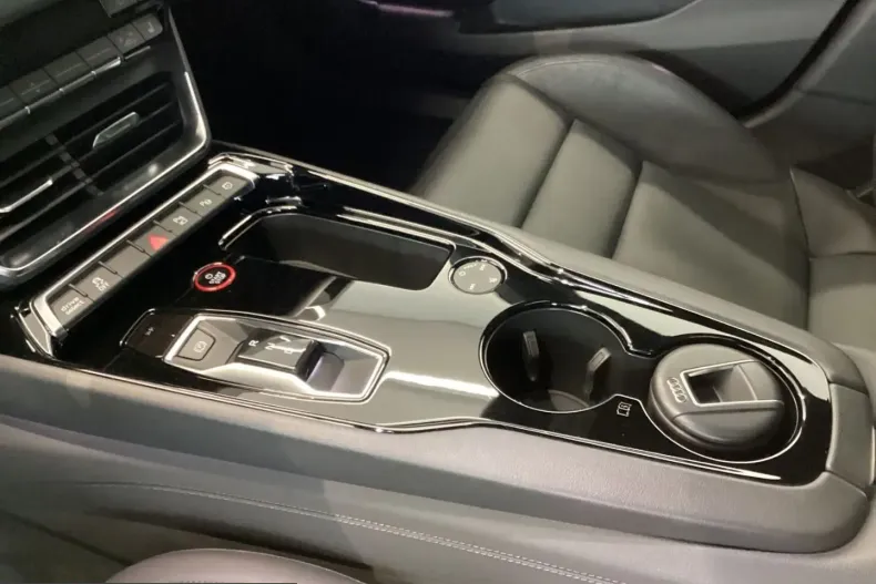 Audi e-tron GT din 2022 cu 79.362 km - oferta AUD216003 - foto 16