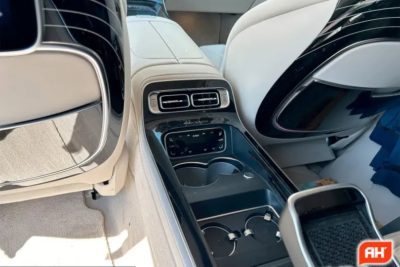Mercedes-Benz S 580 (Clasa S) din 2024 cu 33.500 km - oferta MER216010 - foto 14