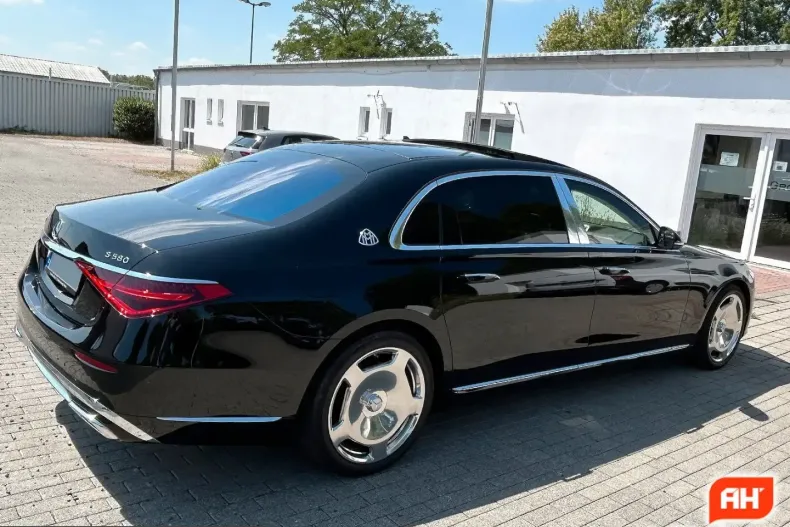 Mercedes-Benz S 580 (Clasa S) din 2024 cu 33.500 km - oferta MER216010 - foto 24