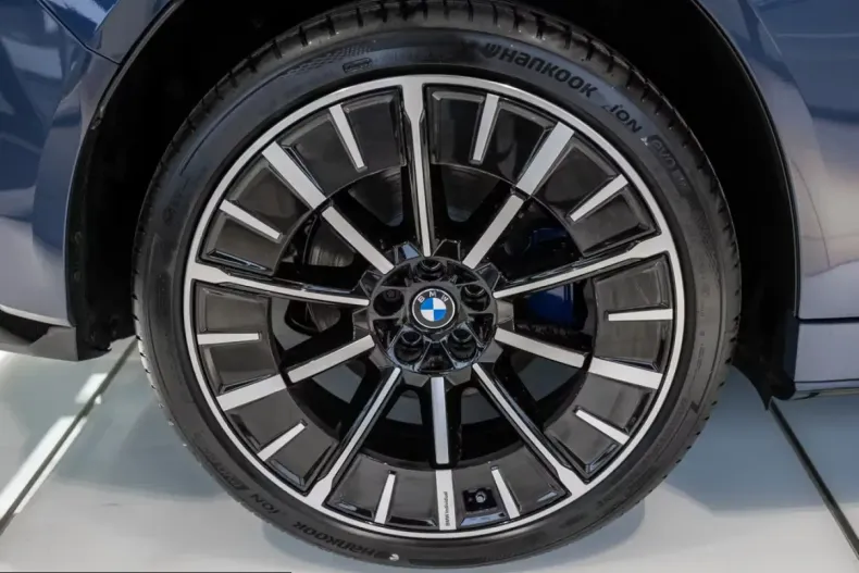 BMW iX3 (Seria X) din 2026 cu 14.000 km - oferta BMW216011 - foto 17