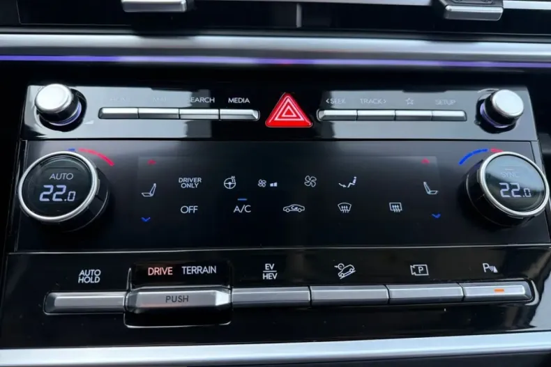 Hyundai Santa Fe din 2024 cu 28.891 km - oferta HYU216015 - foto 20