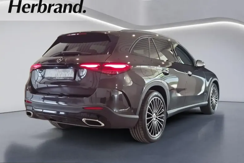 Mercedes-Benz GLC 200 (Clasa GLC) din 2023 cu 31.054 km - oferta MER216019 - foto 3