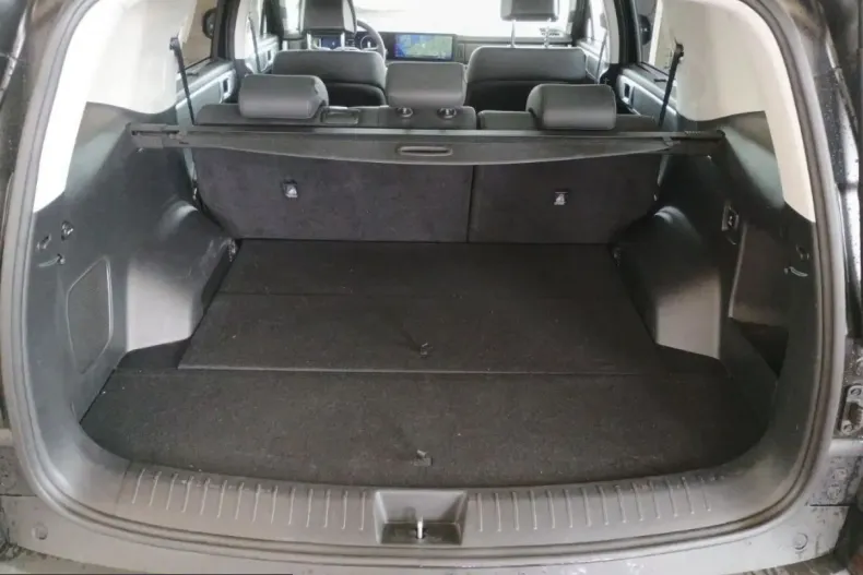 Hyundai Santa Fe din 2024 cu 37.613 km - oferta HYU216027 - foto 6
