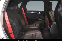 Porsche Cayenne din 2022 cu 48.030 km - oferta POR216030 - foto 9