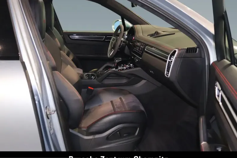 Porsche Cayenne din 2022 cu 48.030 km - oferta POR216030 - foto 13
