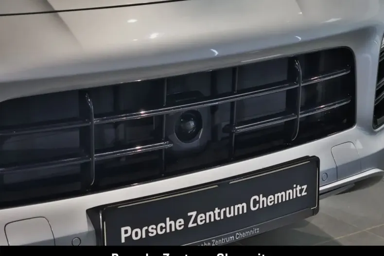 Porsche Cayenne din 2022 cu 48.030 km - oferta POR216030 - foto 35