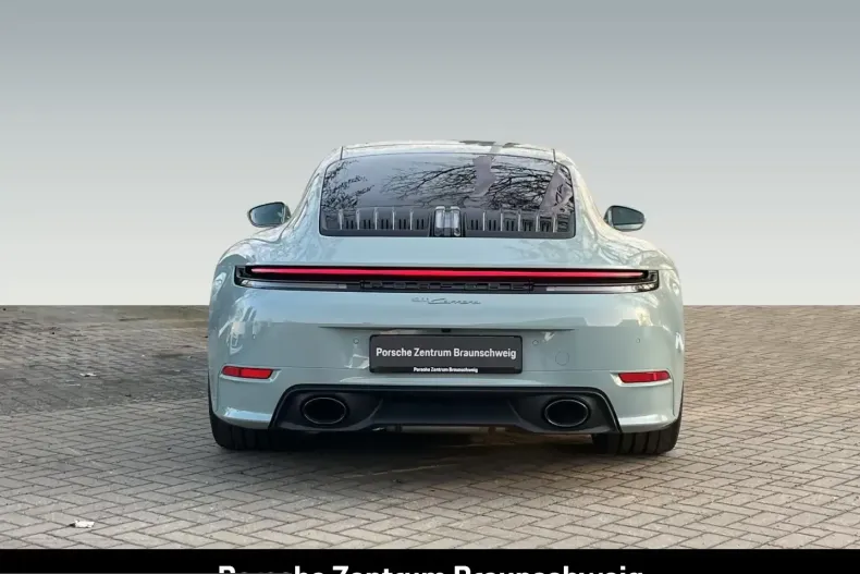Porsche 911 din 2026 cu 6.000 km - oferta POR216031 - foto 6