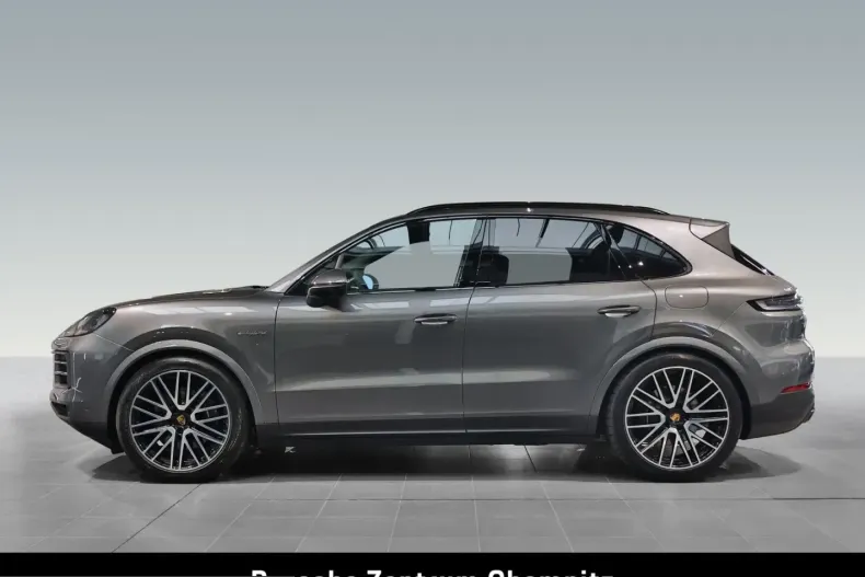 Porsche Cayenne din 2024 cu 22.660 km - oferta POR216033 - foto 2