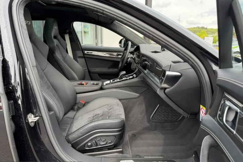 Porsche Panamera din 2023 cu 15.000 km - oferta POR216036 - foto 13