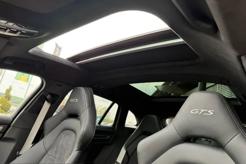 Porsche Panamera din 2023 cu 15.000 km - oferta POR216036 - foto 25