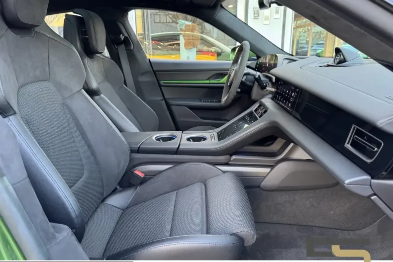 Porsche Taycan din 2022 cu 12.783 km - oferta POR216039 - foto 13