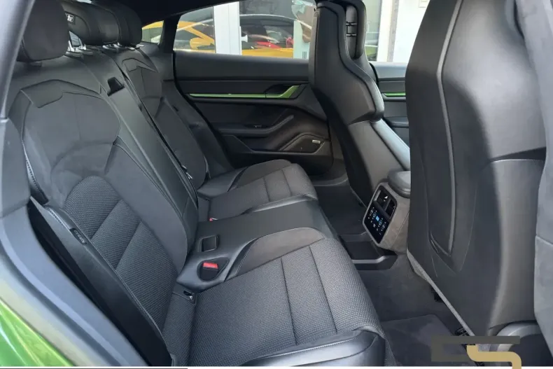 Porsche Taycan din 2022 cu 12.783 km - oferta POR216039 - foto 23