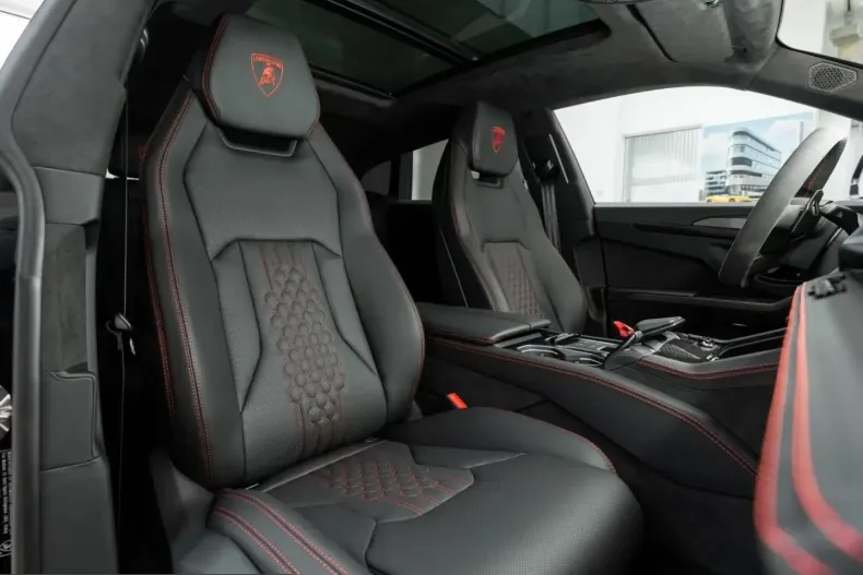 Lamborghini Urus din 2026 cu 10 km - oferta LAM216040 - foto 8