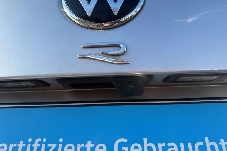 Volkswagen Tiguan din 2022 cu 67.518 km - oferta VOL216048 - foto 26