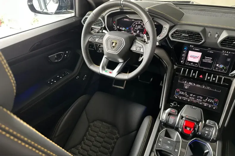 Lamborghini Urus din 2024 cu 4.098 km - oferta LAM216051 - foto 24