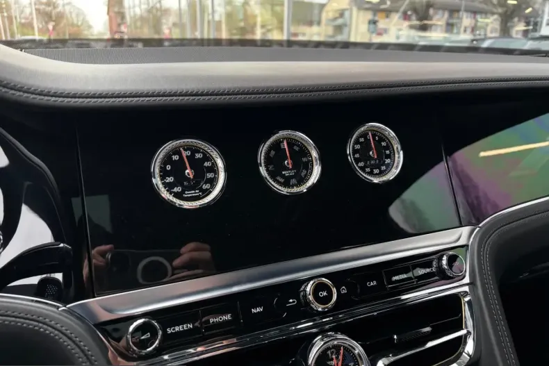 Bentley Flying Spur din 2021 cu 31.000 km - oferta BEN216052 - foto 22