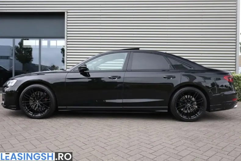 Audi S8 din 2024 cu 14.600 km - oferta AUD216056 - foto 5