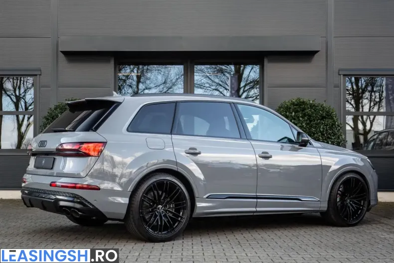 Audi SQ7 din 2025 cu 3.908 km - oferta AUD216058 - foto 9