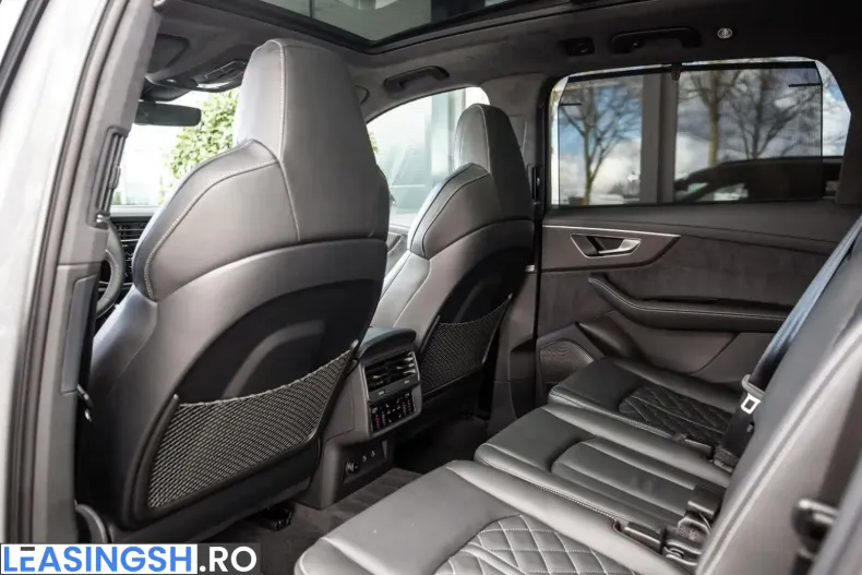 Audi SQ7 din 2025 cu 3.908 km - oferta AUD216058 - foto 26
