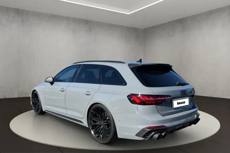 Audi RS4 din 2023 cu 96.811 km - oferta AUD216064 - foto 3