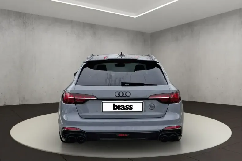 Audi RS4 din 2023 cu 96.811 km - oferta AUD216064 - foto 4