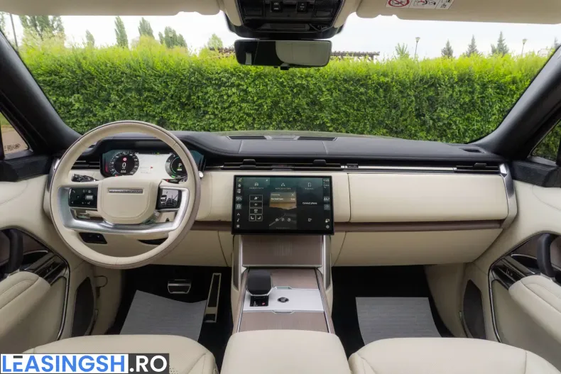 Land Rover Range Rover din 2025 cu 3.743 km - oferta LAN216079 - foto 14