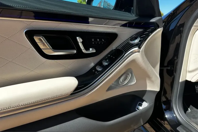 Mercedes-Benz S 450 (Clasa S) din 2024 cu 21.000 km - oferta MER216085 - foto 17