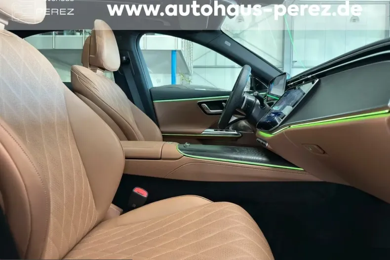 Mercedes-Benz E 450 (Clasa E) din 2024 cu 16.599 km - oferta MER216091 - foto 8
