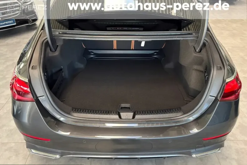 Mercedes-Benz E 450 (Clasa E) din 2024 cu 16.599 km - oferta MER216091 - foto 15