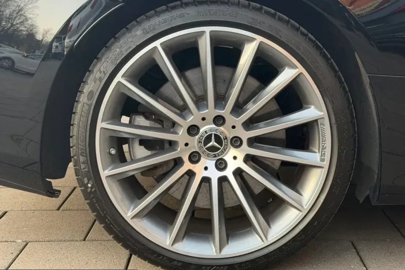 Mercedes-Benz E 450 (Clasa E) din 2022 cu 39.000 km - oferta MER216094 - foto 8