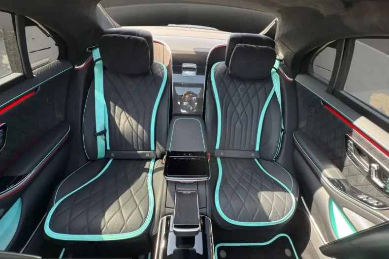 Mercedes-Benz S 63 AMG (Clasa S) din 2024 cu 17.600 km - oferta MER216099 - foto 40