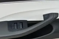 Tesla Model 3 din 2024 cu 66.734 km - oferta TES216103 - foto 22