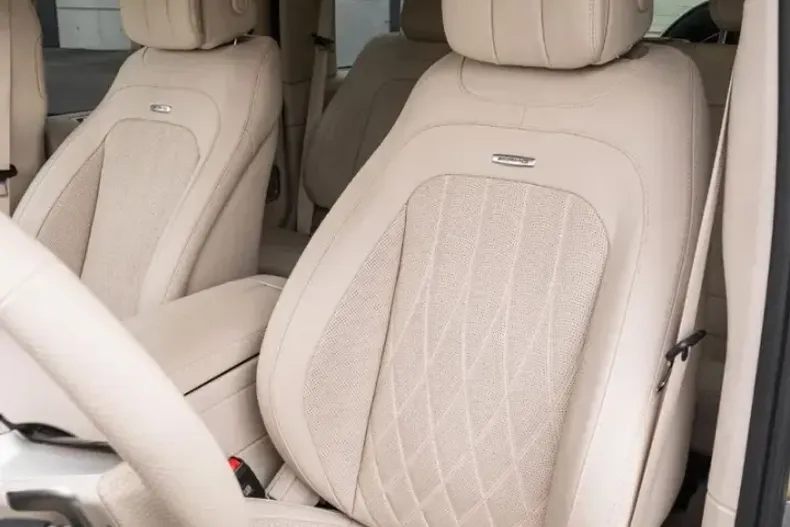 Mercedes-Benz G 63 AMG (Clasa G) din 2024 cu 9.890 km - oferta MER216105 - foto 11