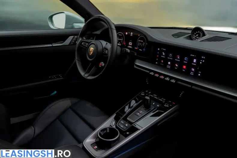 Porsche 992 din 2025 cu 18.000 km - oferta POR216110 - foto 4