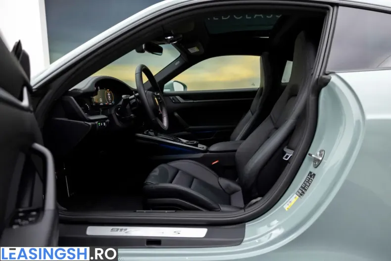 Porsche 992 din 2025 cu 18.000 km - oferta POR216110 - foto 16