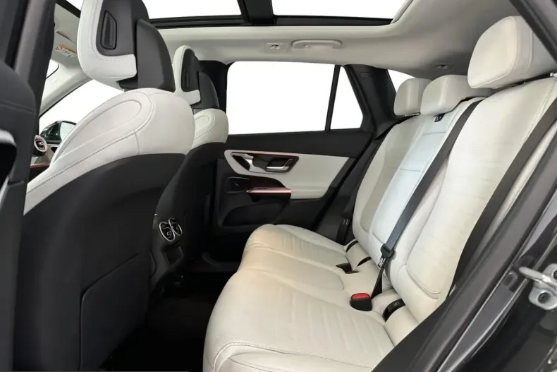 Mercedes-Benz GLC 400 (Clasa GLC) din 2025 cu 16.366 km - oferta MER216115 - foto 11