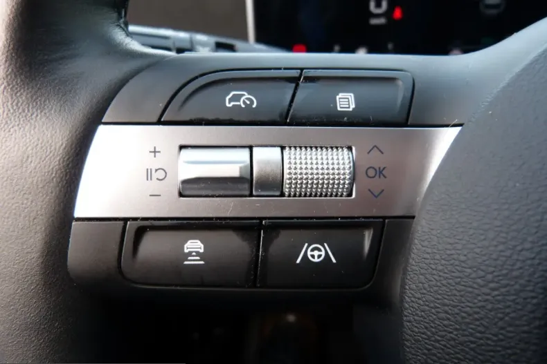Hyundai Tucson din 2024 cu 15.500 km - oferta HYU216135 - foto 23