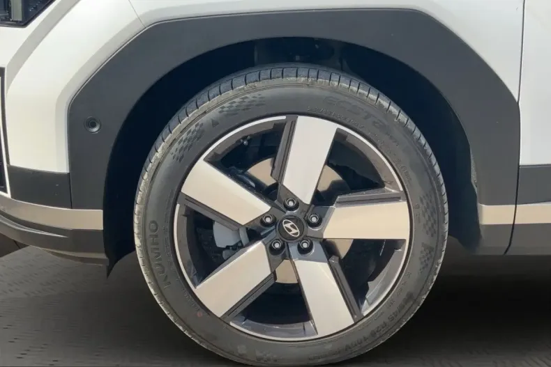 Hyundai Santa Fe din 2025 cu 21.500 km - oferta HYU216141 - foto 3