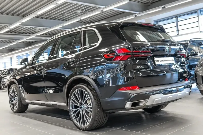 BMW X5 (Seria X) din 2025 cu 33.326 km - oferta BMW216142 - foto 4