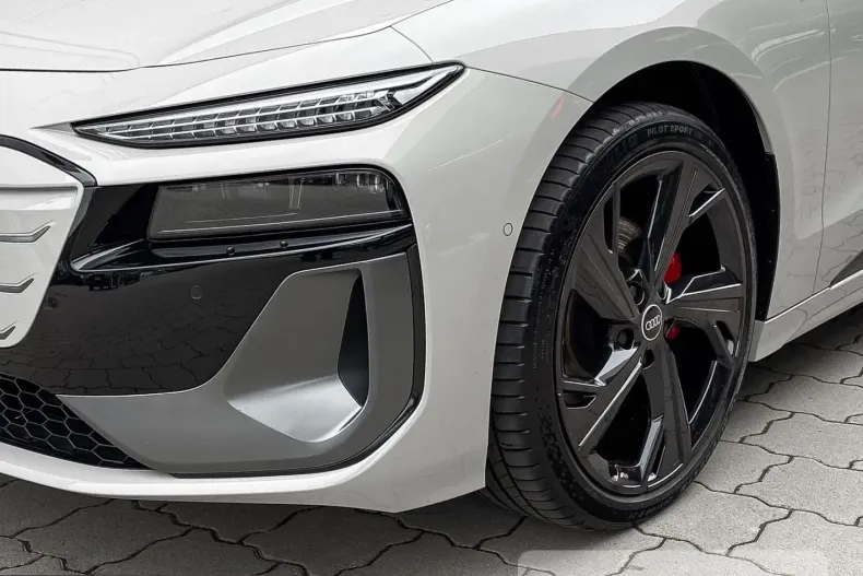 Audi A6 din 2025 cu 6.235 km - oferta AUD216158 - foto 6