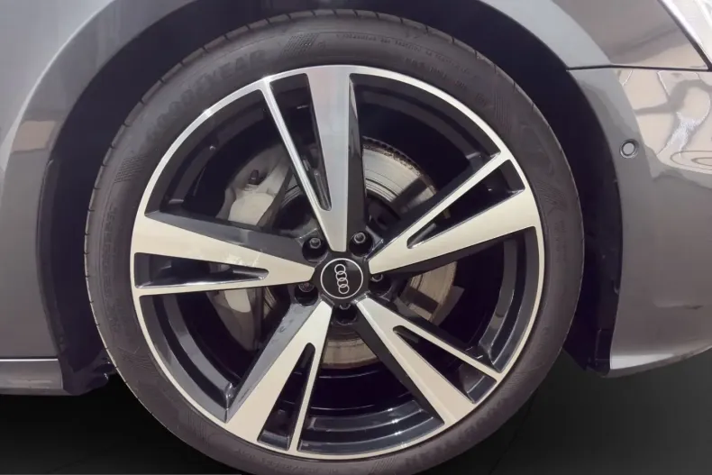 Audi A6 din 2025 cu 9.350 km - oferta AUD216159 - foto 12
