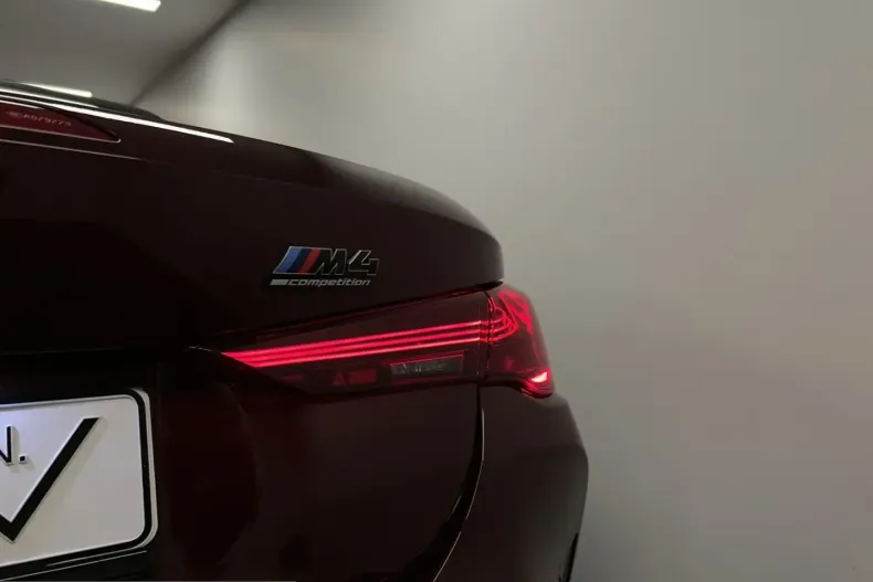 BMW M4 (Seria 4) din 2025 cu 5.529 km - oferta BMW216163 - foto 13