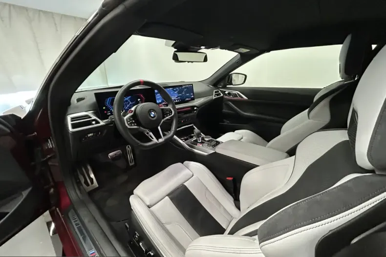 BMW M4 (Seria 4) din 2025 cu 5.529 km - oferta BMW216163 - foto 28