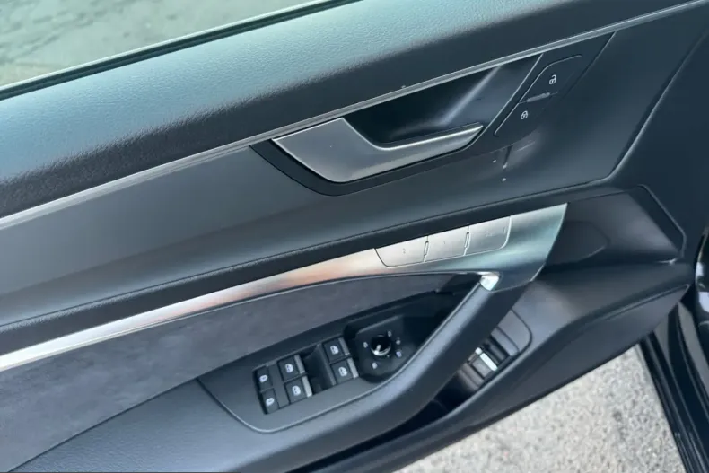 Audi A6 din 2024 cu 17.819 km - oferta AUD216173 - foto 14