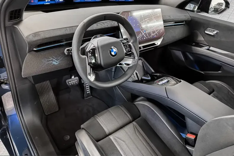 BMW iX3 (Seria X) din 2026 cu 3.000 km - oferta BMW216176 - foto 4